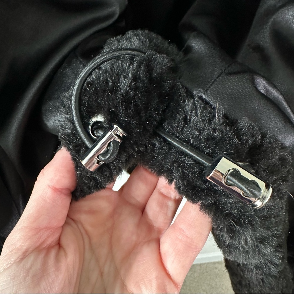 ALO Yoga Black Knockout Faux Fur Jacket Coat SZ XXS - Picture 8 of 11
